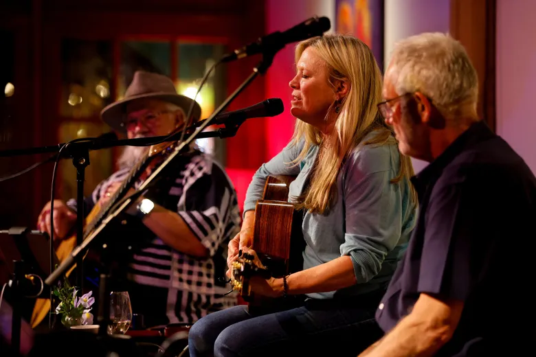 Concert traffic strain hits Carnation during Remlinger shows